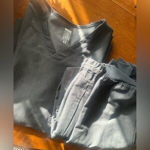 Rothwear Men’s Dark Gray Scrubs